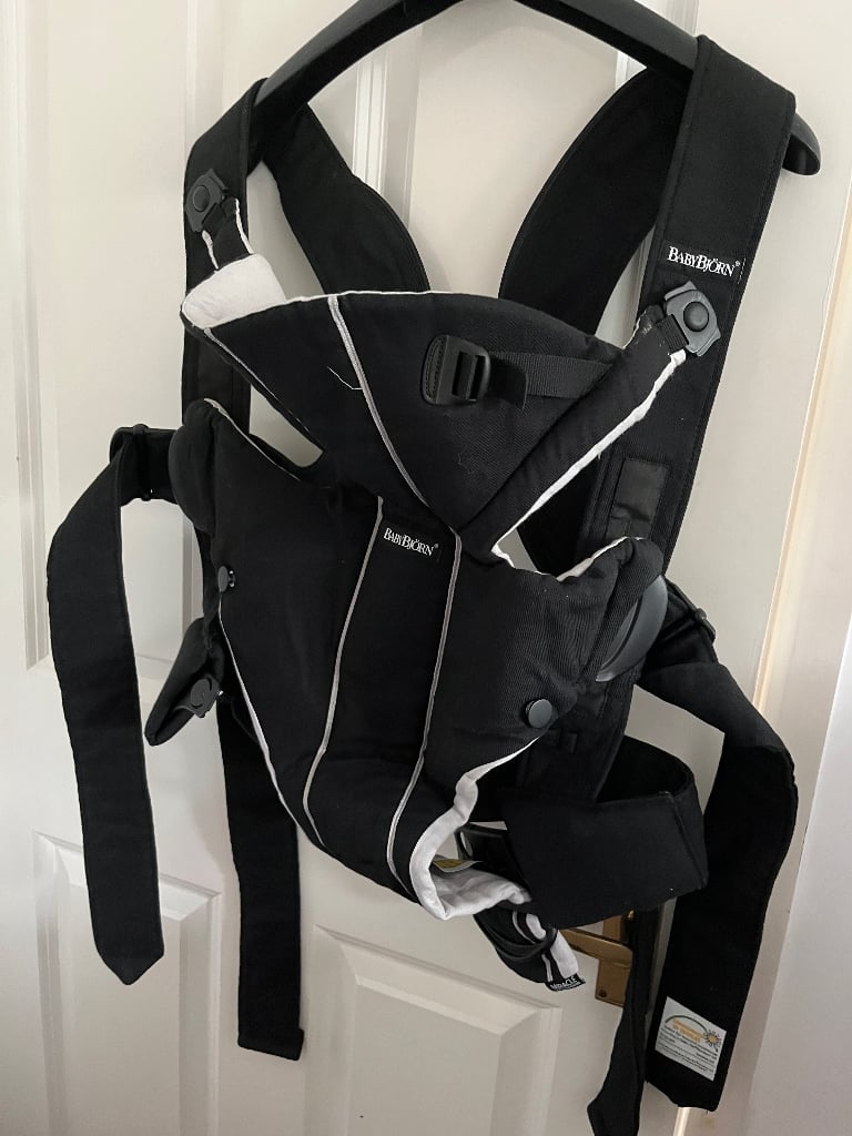 Baby Bjorn Miracle baby carrier