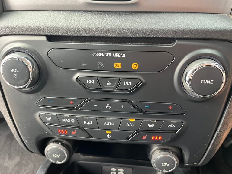 2020/70 Ford Ranger 2.0 EcoBlue Limited D/C 4X4 213ps Pickup