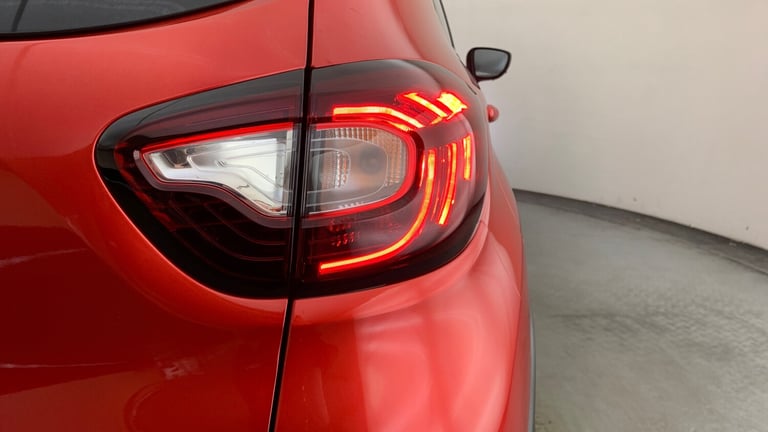 2020 Renault Captur 1.3 TCe ENERGY S Edition SUV 5dr Petrol EDC Euro 6 (s/s) (150 ps) SUV Petrol ...