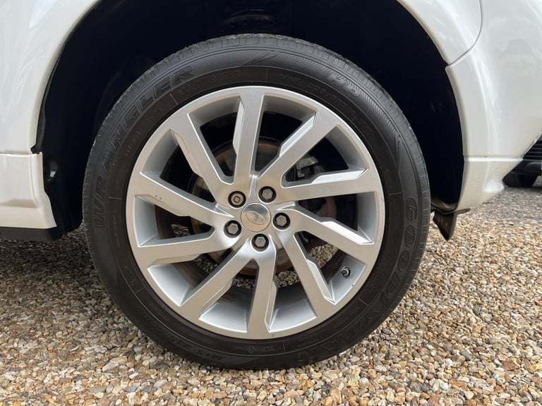 2014 Land Rover Freelander 2.2 SD4 SE Tech 5dr Auto SUV Diesel Automatic