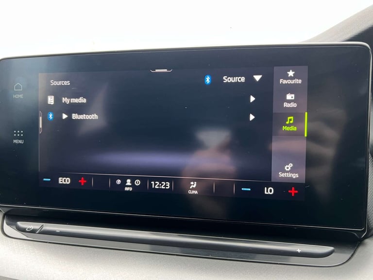 2022 Skoda Octavia 1.4 TSI iV 13kWh SE Technology DSG Euro 6 (s/s) 5dr Estate Hybrid Automatic