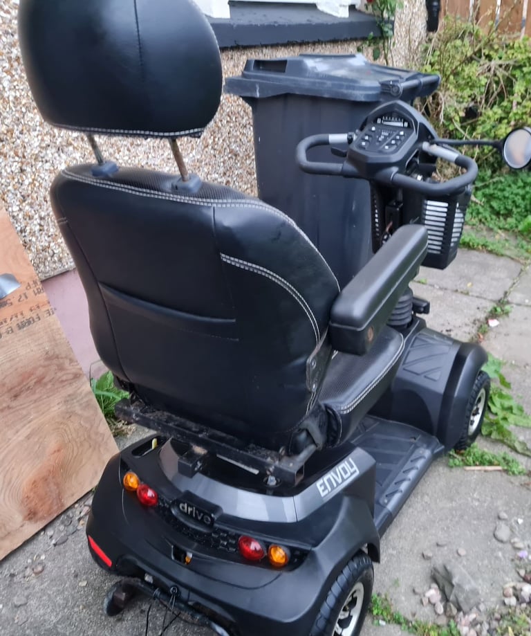 Envoy drive 8 road-worthy mobility scooter