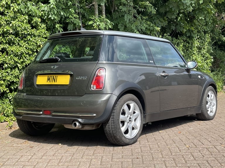 2006 MINI Hatch 1.6 Cooper Park Lane 3dr HATCHBACK Petrol Manual