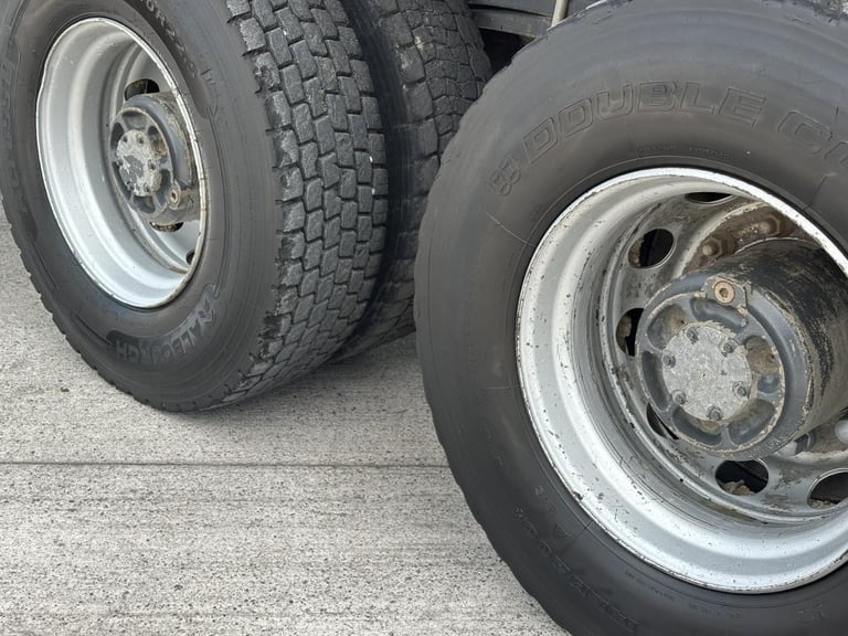 2022 RENAULT K440 8X4 TIPPER