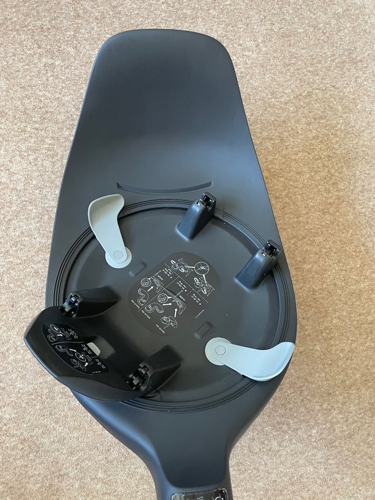 Cyber Z2 360 i-Size Isofix Base