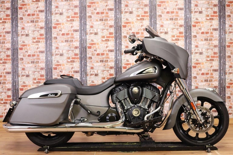 2021 INDIAN CHIEFTAIN - ONLY 7,949 MILES - 1 OWNER - STUNNING BAGGER!