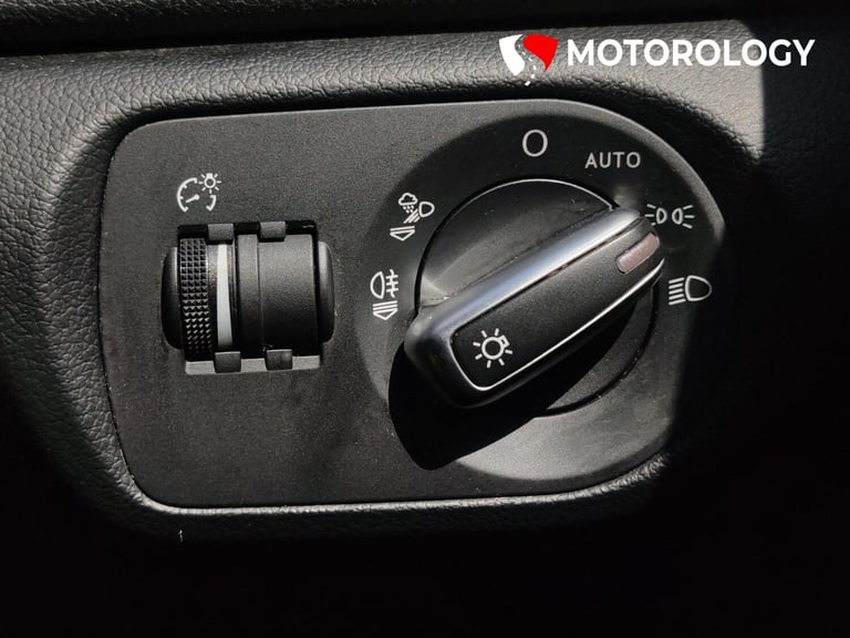 2015 Audi Q3 2.0 TDI SE SUV 5dr Diesel Manual quattro Euro 6 (s/s) (150 ps) SUV Diesel Manual