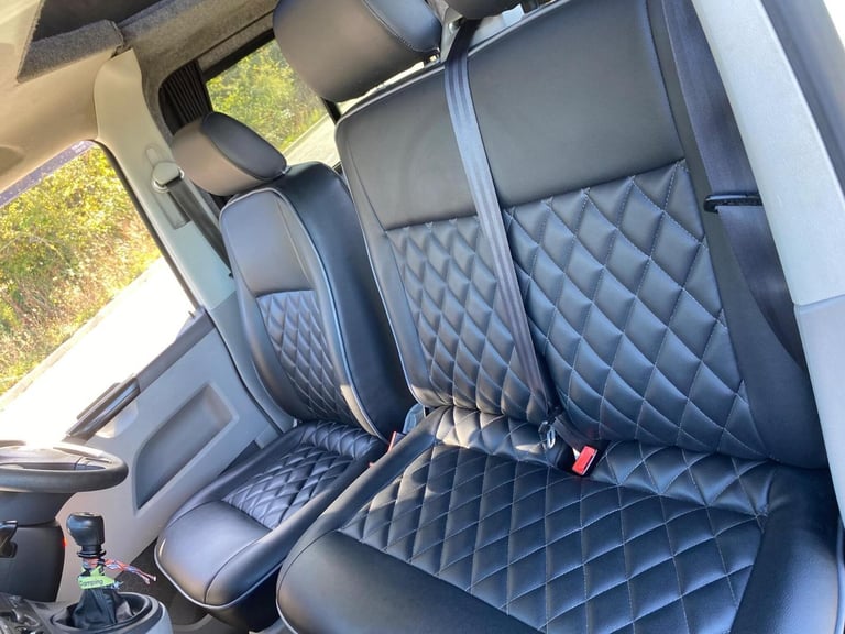 2010 Volkswagen Transporter 5 Belts, 4 Berth Campervan