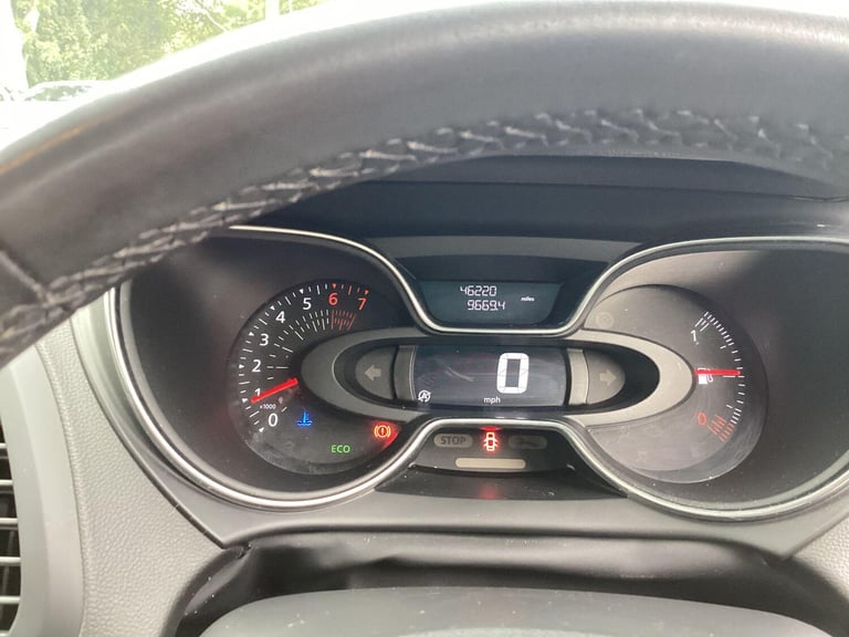  Renault Captur Dynamique Nav TCe 90 Petrol Manual