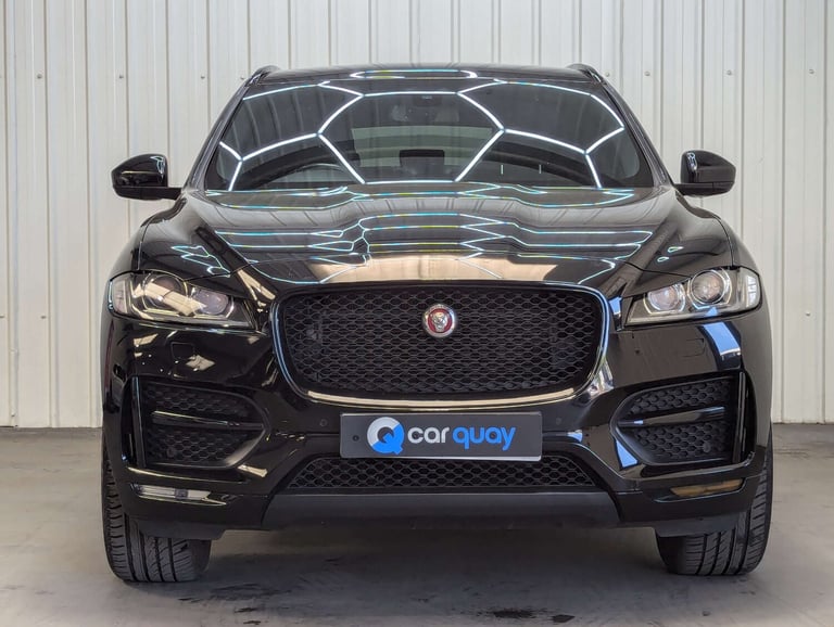 2016 Jaguar F-Pace 2.0 F-PACE R-Sport AWD D Auto 4WD 5dr SUV Diesel Automatic