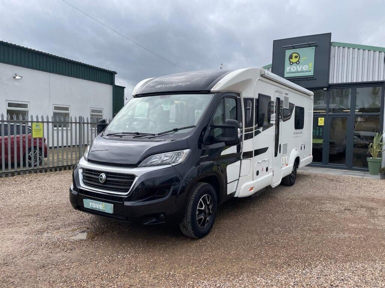 image for Bessacar Hi-Style 684 FB 4 Berth 2 Belt End Bedroom 3850kg motorhome