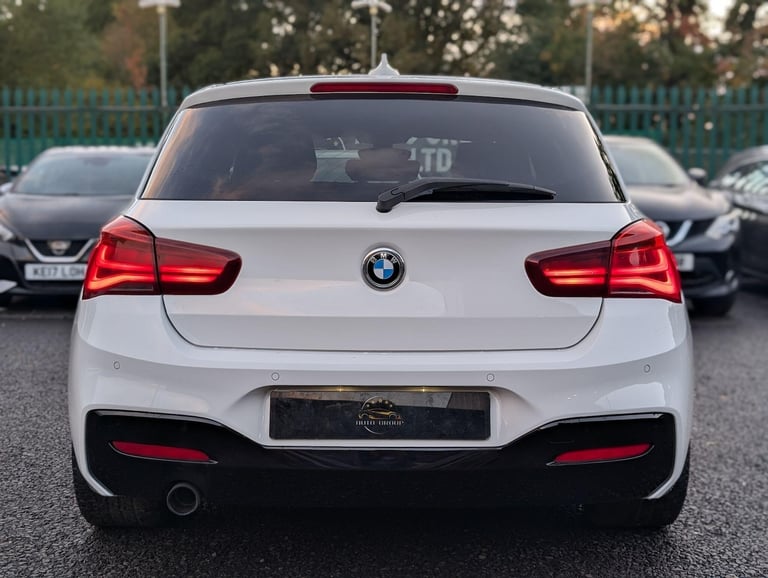 2017 BMW 1 Series 1.5 118i M Sport Shadow Edition Euro 6 (s/s) 5dr HATCHBACK Petrol Manual