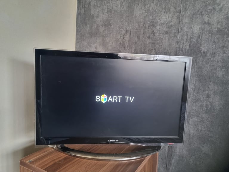 image for Samsung smart tv 22&quot;
