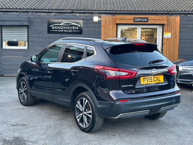 2019 Nissan Qashqai 1.3 DiG-T N-Connecta 5dr HATCHBACK PETROL Manual