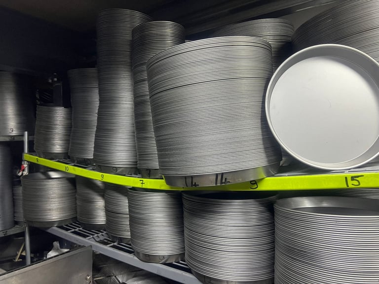 NEW COMMERCIAL CATERING 7'' BLACK IRON PIZZA PAN  TAKE AWAY FAST FOOD SHOP KITCHEN 