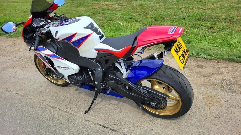 2011 11 HONDA CBR 1000 RR-A FIREBLADE CBR1000RR HRC COLOURS 12k MILES CBR1000