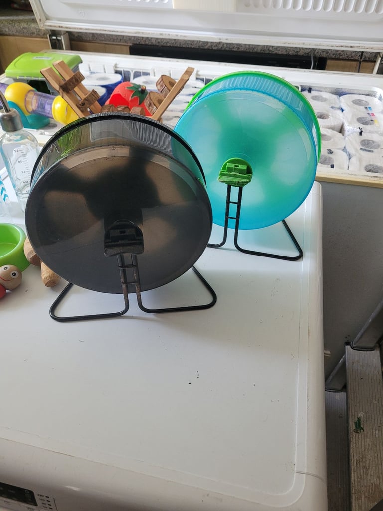 Hamster cage accessories 