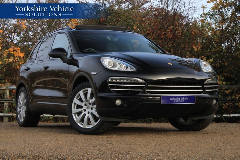 image for  Porsche Cayenne 3.0 TD V6 Platinum Edition TiptronicS 4WD Euro 5 (s/s) 5dr Diesel Automatic
