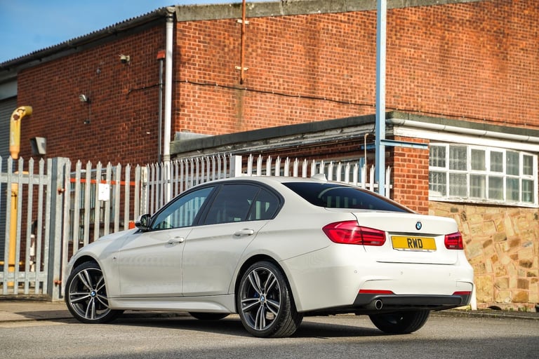  BMW 3 Series 2.0 318d M Sport Auto Euro 6 (s/s) 4dr Diesel Automatic