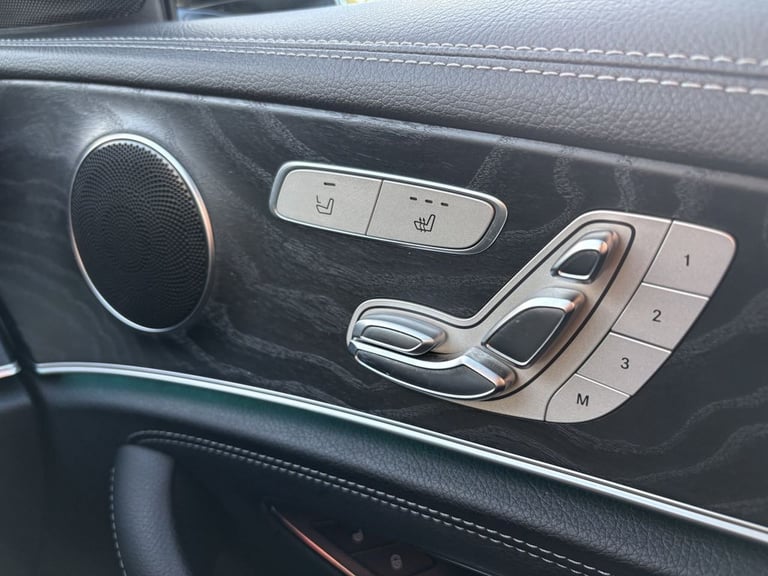 2019 Mercedes-Benz E Class E400d 4Matic AMG Line Premium 4dr 9G-Tronic SALOON DIESEL Automatic