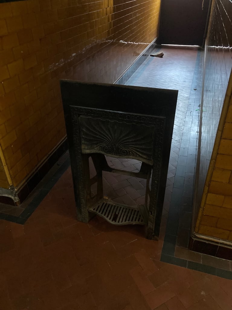 image for Cast iron fireplace 
