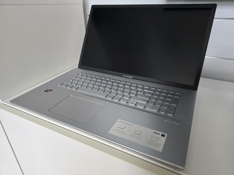 Asus Vivobook M712 17inch laptop Ryzen 3, 8GB Ram