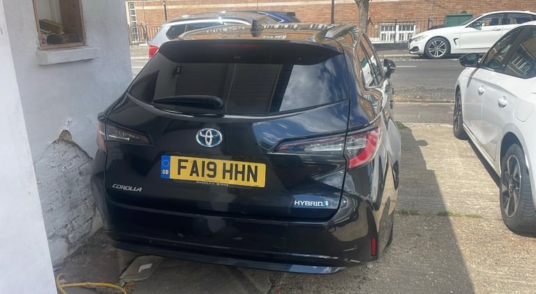 2019 Toyota Corolla 1.8 VVT-i Hybrid Icon 5dr CVT ESTATE Petrol/Electric Hybrid Automatic