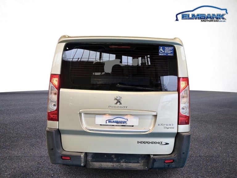 2015 15 PEUGEOT EXPERT TEPEE 2.0 HDI TEPEE COMFORT COMBI VAN 4DR DIESEL AUTOMATI