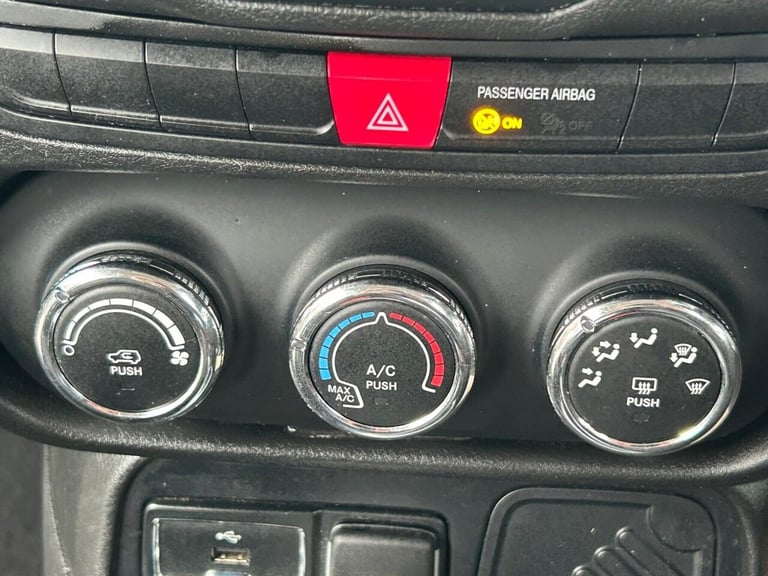 2016 Jeep Renegade 1.6 MultiJetII Longitude Euro 6 (s/s) 5dr ESTATE Diesel Manual