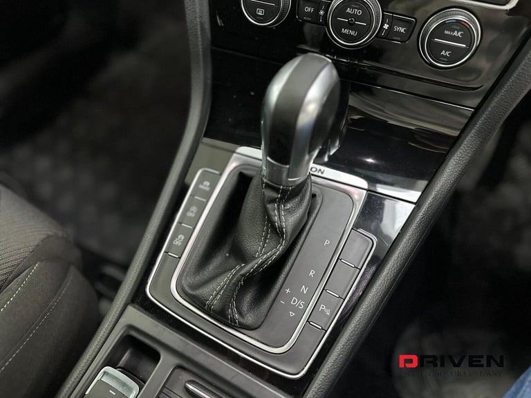 2018 Volkswagen Golf 2.0 TSI 310 R 5dr 4MOTION DSG HATCHBACK Petrol Automatic