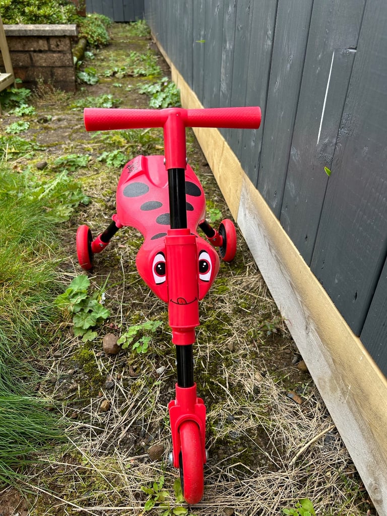 image for Scuttlebug Beetle Foldable Trike - Red/Black