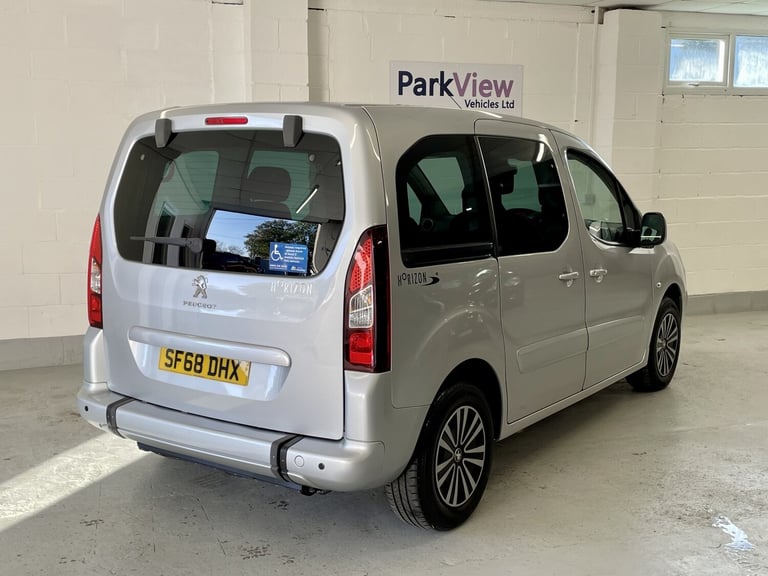 PEUGEOT PARTNER TEPEE 1.6 BlueHDi Allure WAV wheelchair accessible vehicle 2018