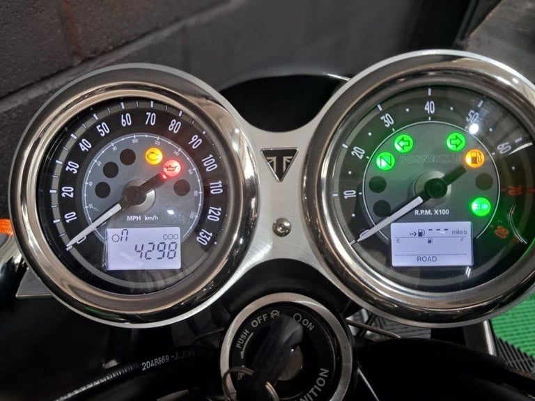 2023 23 TRIUMPH BONNEVILLE T120  FINANCE SPECIALISTS APPLY NOW