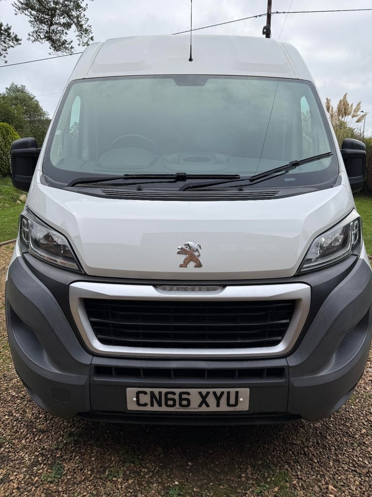 Peugeot Boxer 2016 2.0 BlueHDI Professional 335 L3 H2.