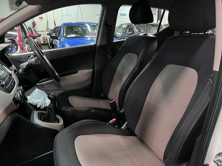  Hyundai i10 1.0 S Euro 5 5dr Petrol Manual