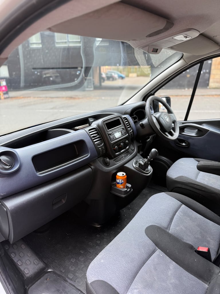 Vauxhall Vivaro Swb Euro6