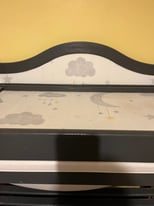 Mamas and Papas Changing Table with bath 