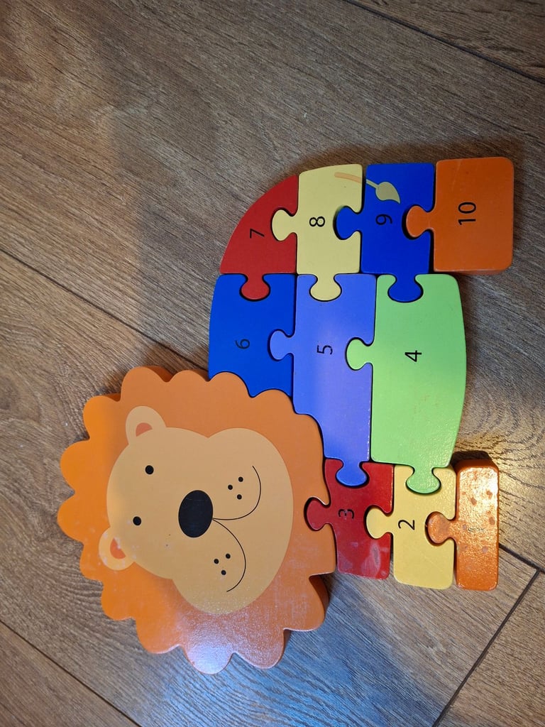 image for Wooden Lion Puzzle