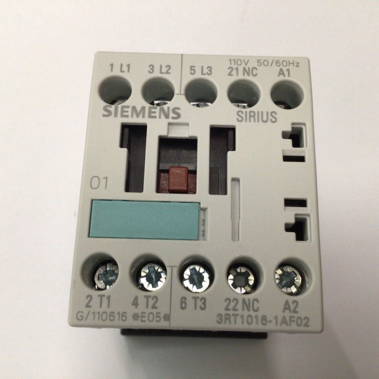 Siemens Contactor 3RT1016-1AF02, 110V Coil, 3NO Contacts + 1NC Aux, New, Boxed. ML Furnaces Spares