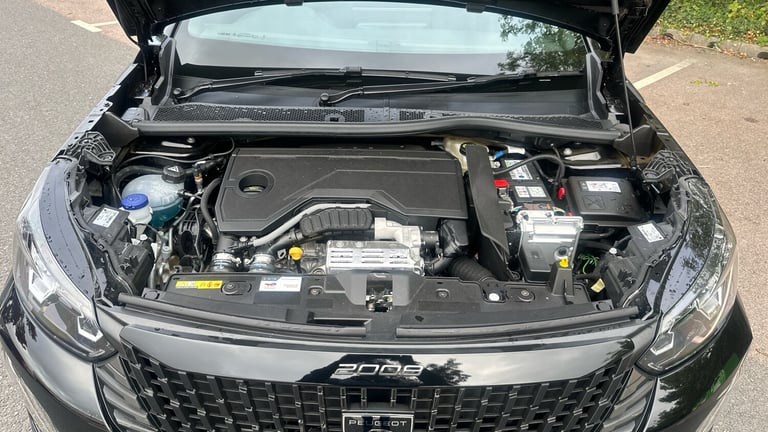 2025 Peugeot 2008 1.2 HYBRID Allure e-DSC6 Euro 6 (s/s) 5dr SUV Hybrid Automatic