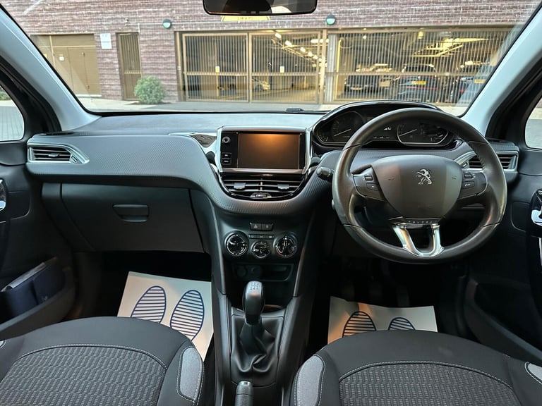 2016 Peugeot 208 1.2 PureTech Active Euro 6 5dr HATCHBACK Petrol Manual