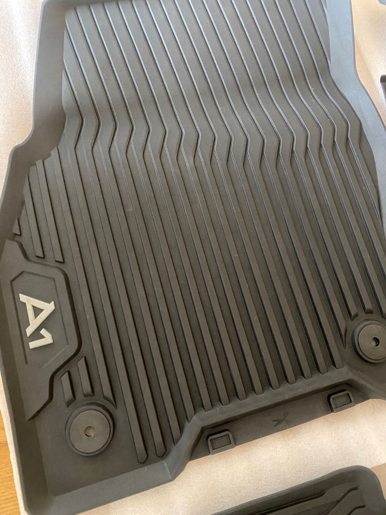 Genuine Audi A1 Rubber Mats Full Set - Excellent Condition!