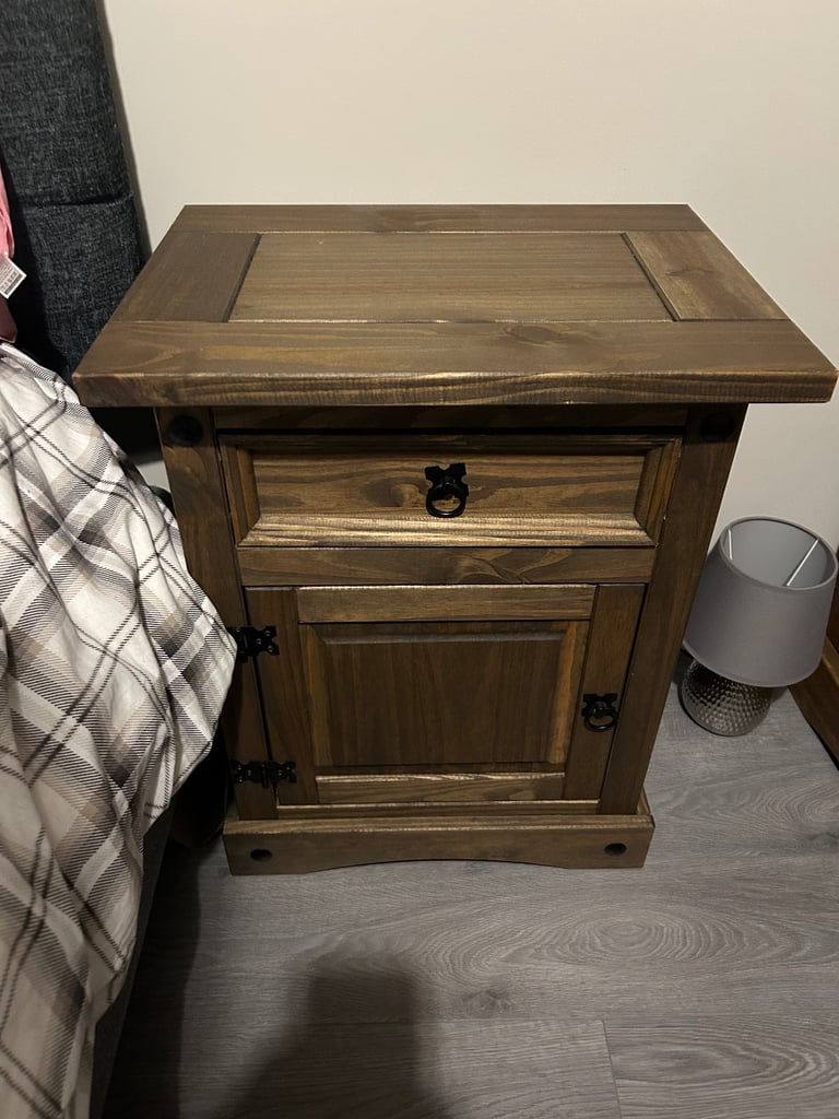 image for 2x bedside tables