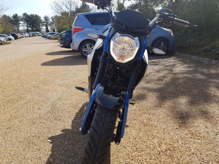 Lexmoto Cypher Electric and  Stylish