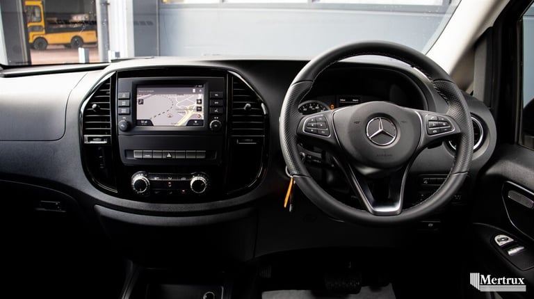 1969 Mercedes-Benz Vito 100kWh PREMIUM Tourer Auto (8 Seat) Inc Parking Package Window Van Electr...