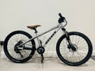 Childrens 2020 Vitus Nucleus 24” Bike, Fantastic Condition! 