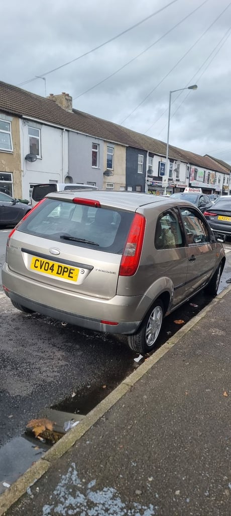 Ford, FIESTA, Hatchback, 2004, Manual, 1242 (cc),3 doors - Image 6