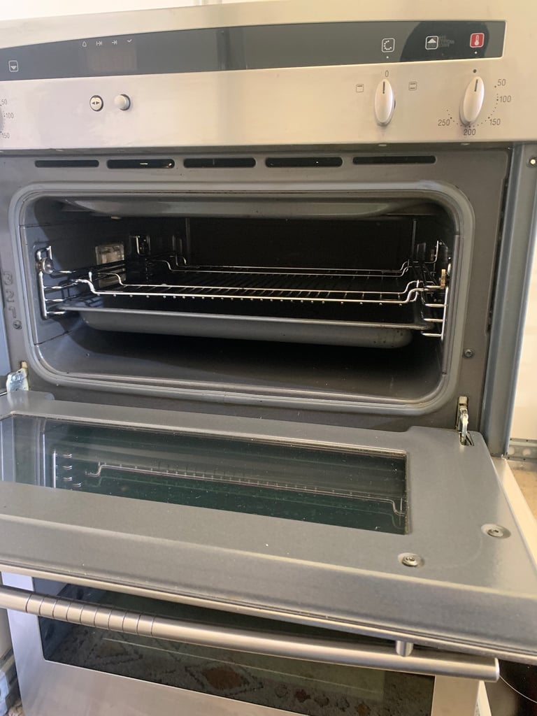 NEFF integrated double oven. 
