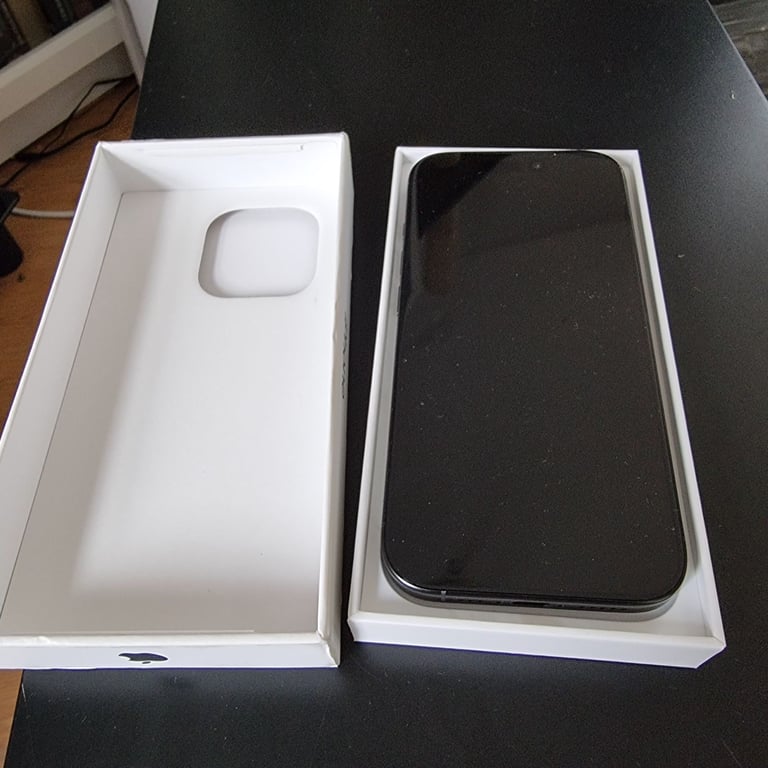 Iphone 16 Pro 256 GB Black Titanium unused 