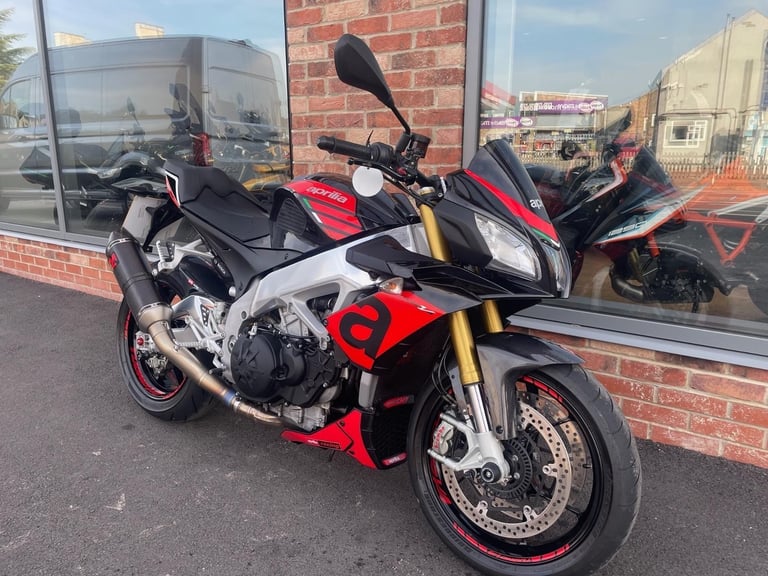Aprilia Tuono rr 1100